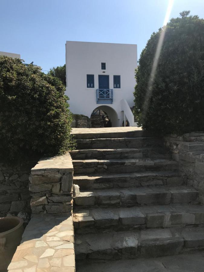 Iliopetra Studios Chrisi Akti  Exteriör bild