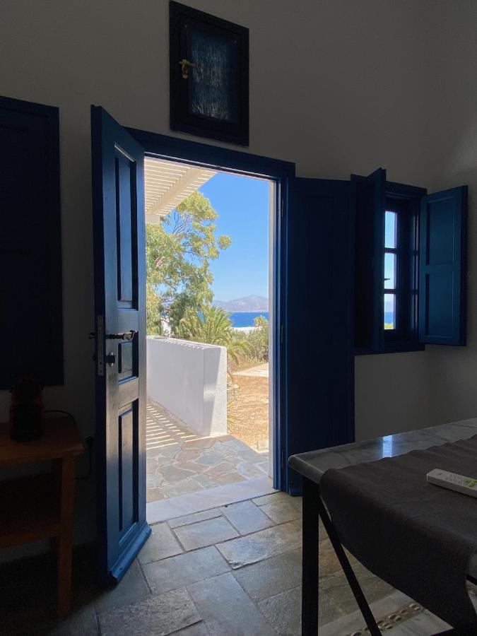 Iliopetra Studios Chrisi Akti  Exteriör bild