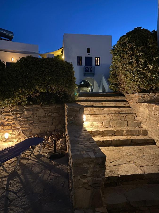Iliopetra Studios Chrisi Akti  Exteriör bild